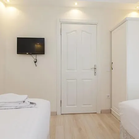 Deniz House